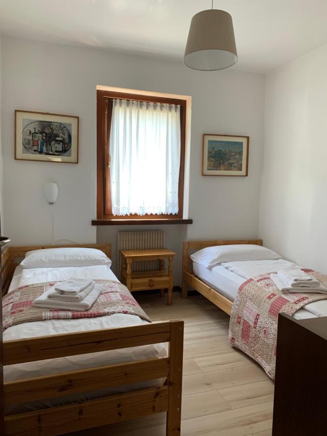 Residence Alpen Casavacanze Pinzolo Bagian luar foto