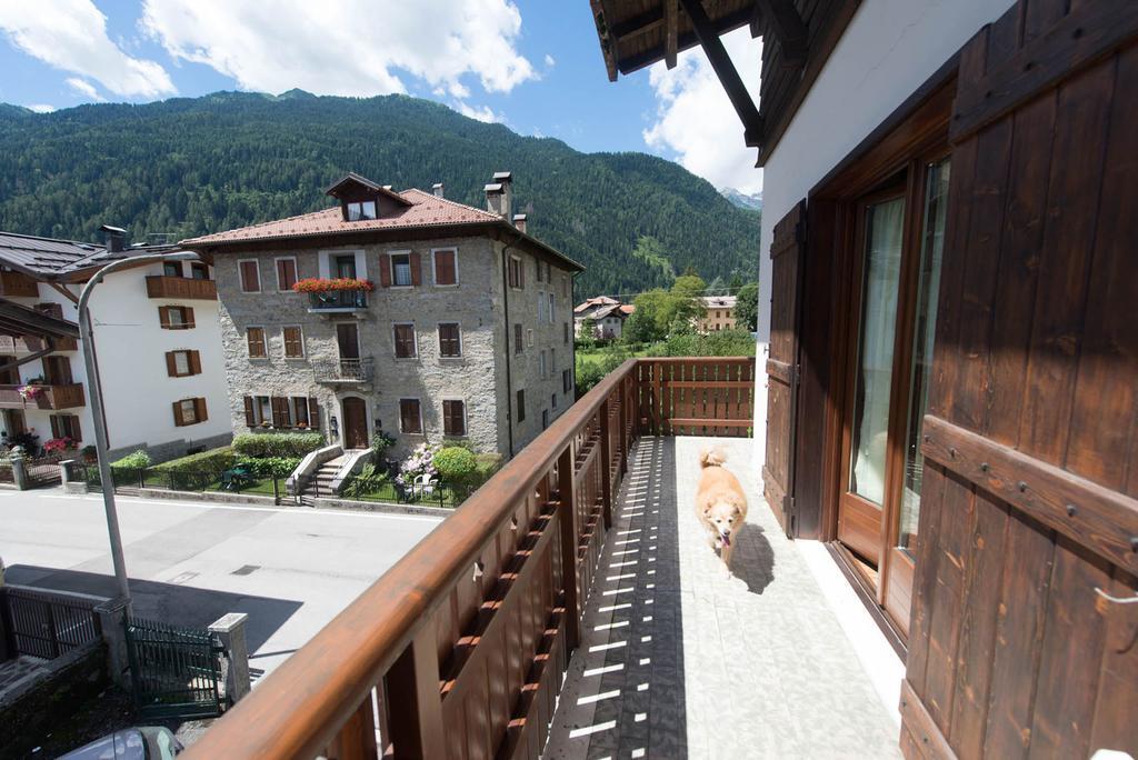 Residence Alpen Casavacanze Pinzolo Ruang foto
