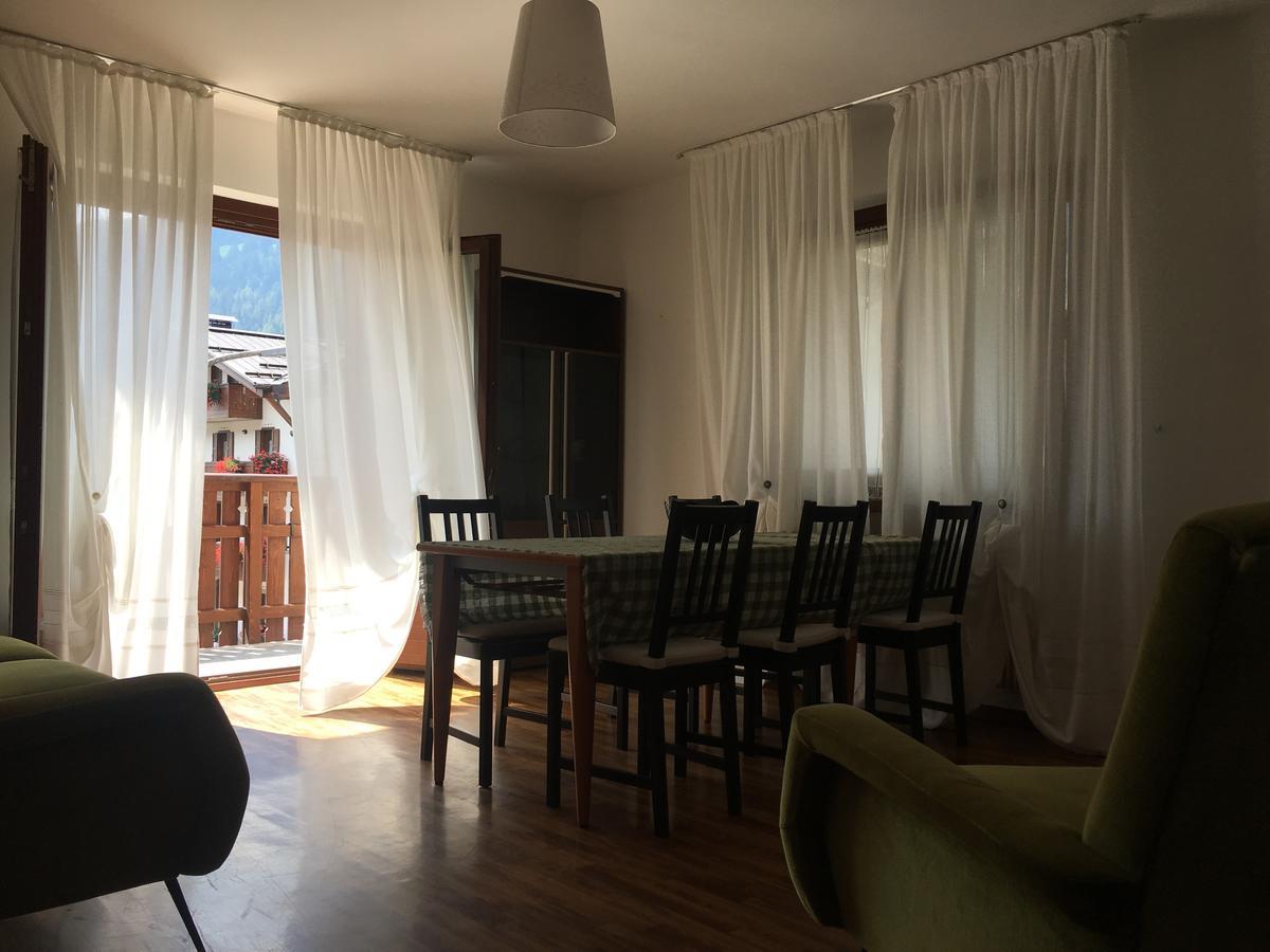 Residence Alpen Casavacanze Pinzolo Bagian luar foto