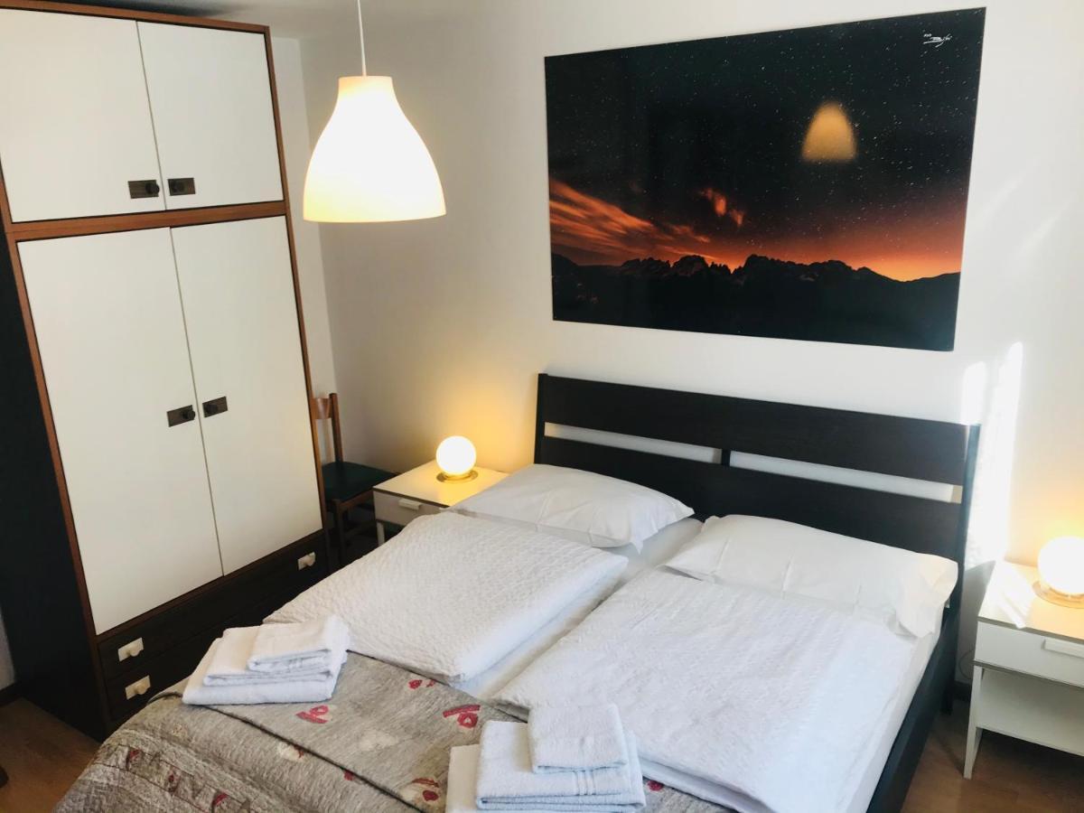 Residence Alpen Casavacanze Pinzolo Bagian luar foto